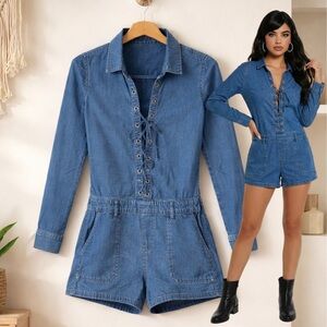 🛍️ Women’s blue denim Jeans lace up long sleeve collar romper size Med - Large